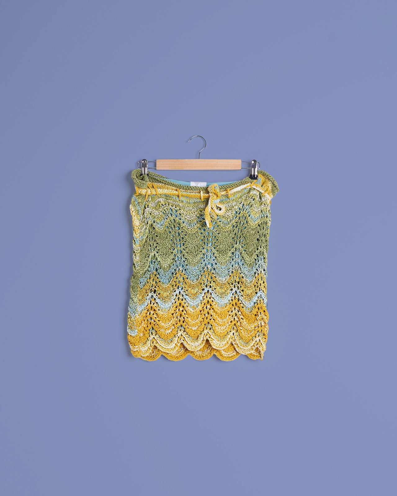Waves in the sky skirt