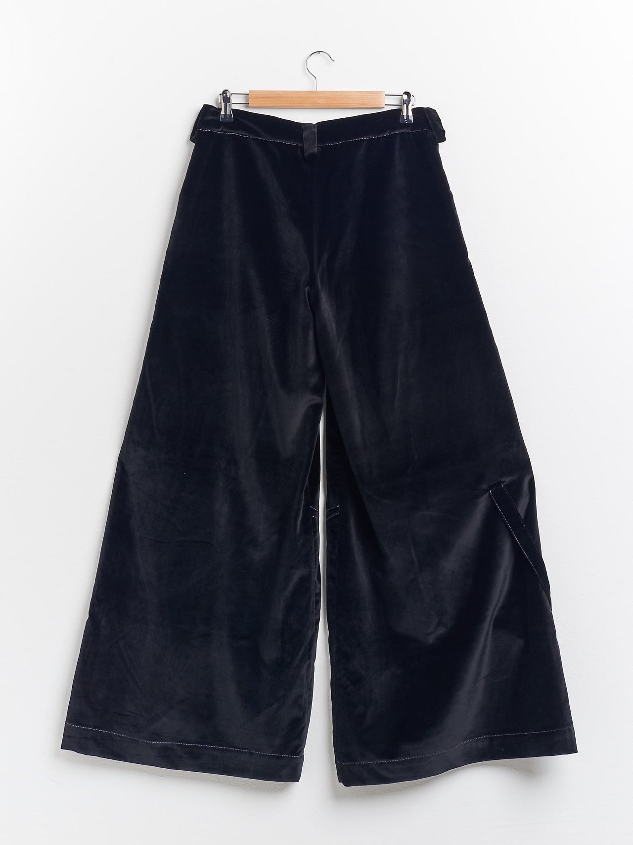 Velvy Pants