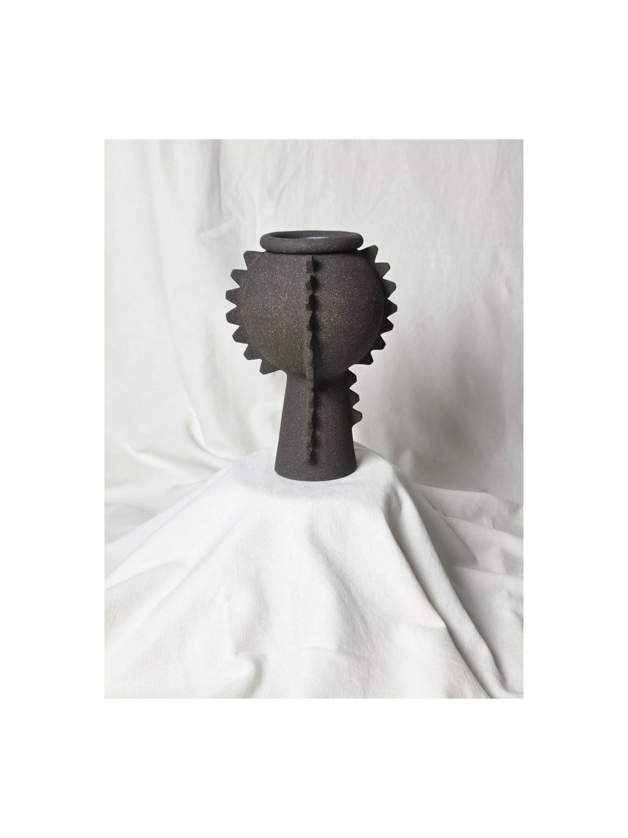 Zigzag vase n1
