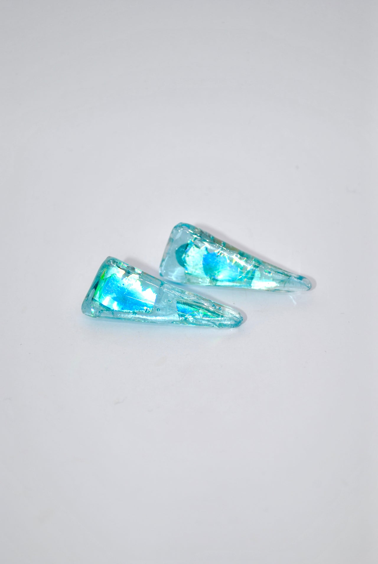 Triangolo azzurro earrings